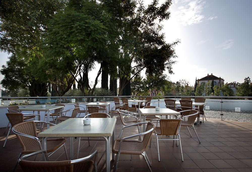 Hotel Abades Benacazon Bagian luar foto