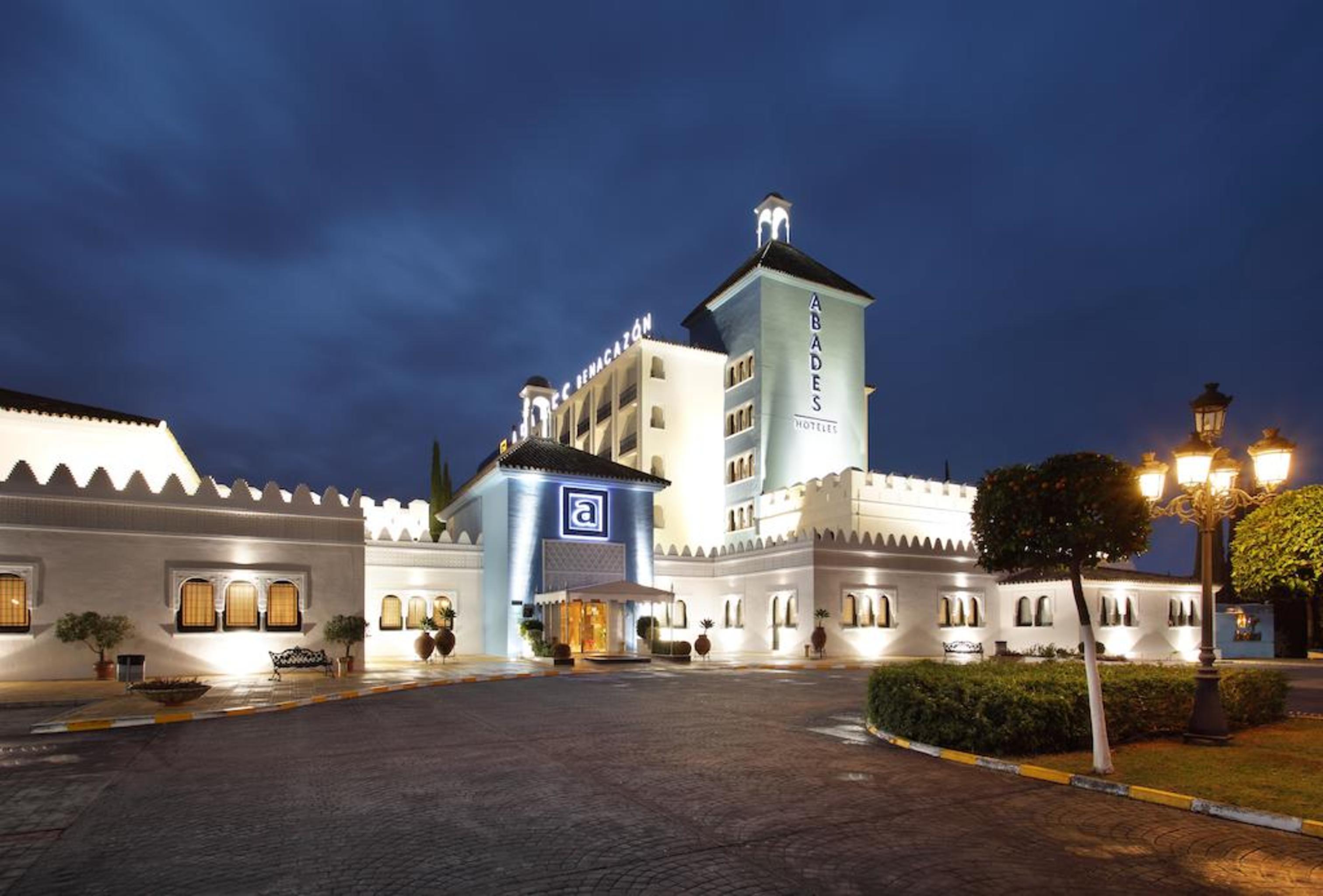 Hotel Abades Benacazon Bagian luar foto