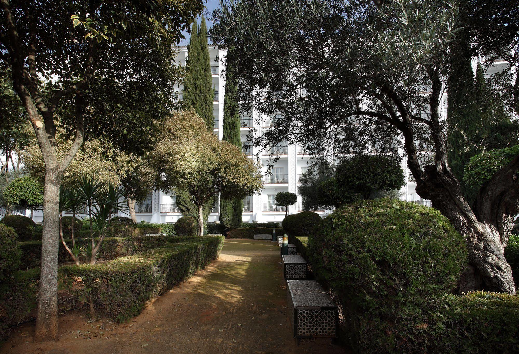 Hotel Abades Benacazon Bagian luar foto